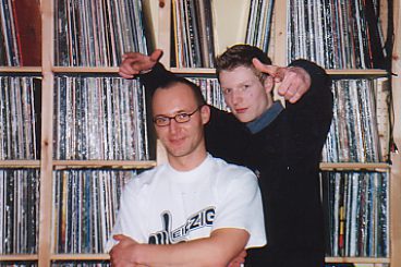 Bounce zu dem Rhythmus – Marcelemcy & Mr. T-Rox 2003